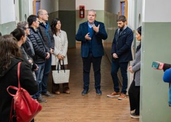 INAUGURARON AULAS HÍBRIDAS EN EL COMEDOR UNIVERSITARIO