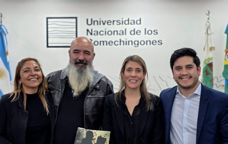 AGÜERO, POESÍA Y UNIVERSIDAD: LA UNLC PRESENTÓ UN LIBRO EN HOMENAJE AL POETA MERLINO