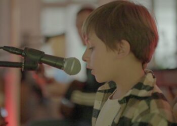 MÁS DE 20 ARTISTAS YA PASARON POR “MICRÓFONO ABIERTO”