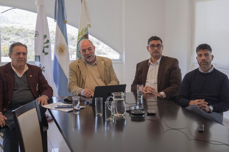 LA ULP FIRMÓ UN CONVENIO CON LA UNIVERSIDAD DEL RÍO DE ECUADOR