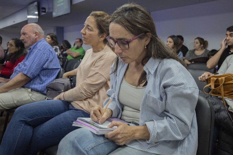 CON GRAN CONVOCATORIA INICIÓ EL TALLER ECONOMÍA EMOCIONAL EN LA ULP