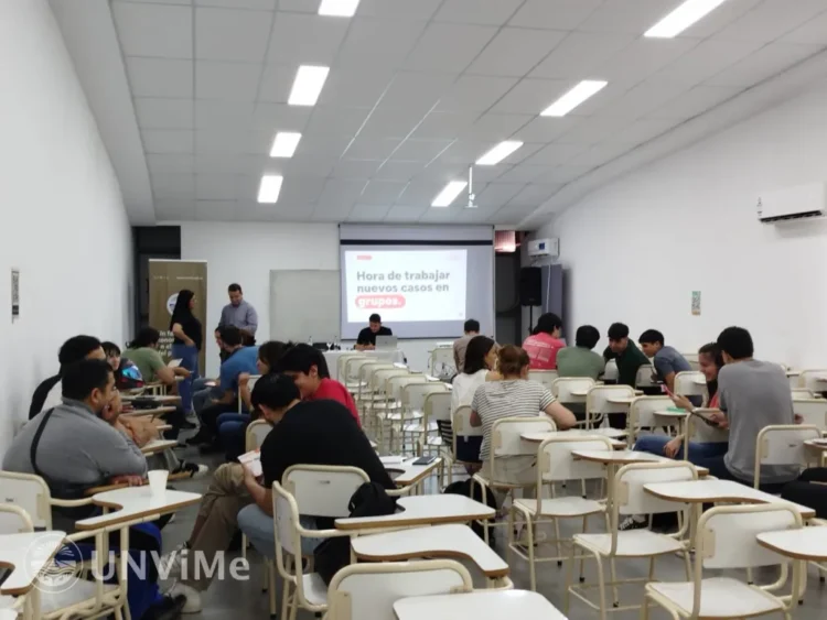 SE LLEVÓ A CABO EL TALLER DE EDUCACIÓN FINANCIERA “FINANZAS A MANO”