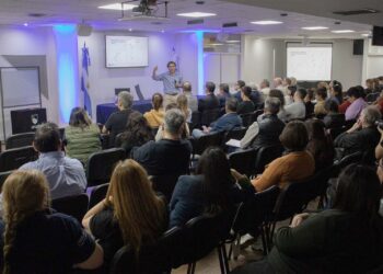 LA ULP REUNIÓ A ESTUDIANTES Y PROFESIONALES EN LA DISERTACIÓN “VALUACIÓN FINANCIERA DE NEGOCIOS”
