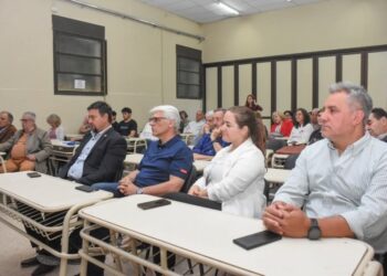 LA UNVIME PARTICIPÓ DE LA CONFERENCIA Y DEBATE «LA INDUSTRIA EN SAN LUIS”