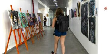 LA UNLC ABRE SUS PUERTAS PARA UNA NUEVA EDICIÓN DE LA MUESTRA ANUAL DE ARTE Y CIENCIA