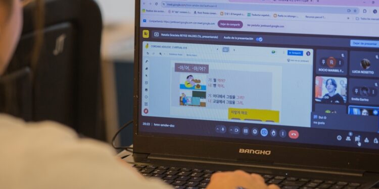 EL INSTITUTO DE IDIOMAS ABRE LAS INSCRIPCIONES A SUS CURSOS VIRTUALES