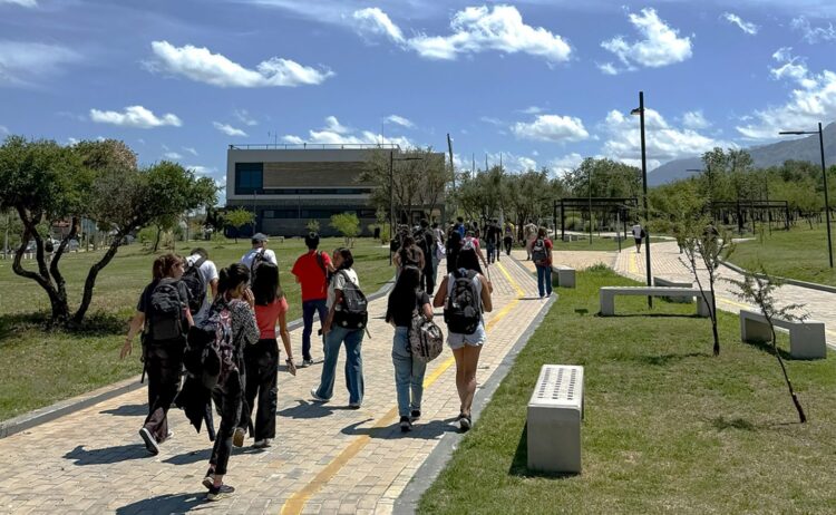 LA SECRETARÍA DE INVESTIGACIÓN COMPARTE PROPUESTAS PARA DOCENTES INVESTIGADORES DE LA UNLC