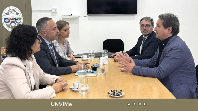 FORTALECIMIENTO DE LA EDUCACIÓN MÉDICA: RECIBIMOS AL DECANO DE LA FACULTAD DE MEDICINA DE LA UNIVERSIDAD NACIONAL DE MAR DEL PLATA