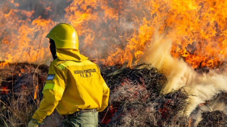 LA UNLC AVANZA EN LA ORGANIZACIÓN DEL II CONGRESO INTERNACIONAL DE PREVENCIÓN DE INCENDIOS DE INTERFASE