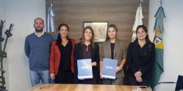 CONVENIO ENTRE LA UNLC Y CORTADERAS PARA FORTALECER EL ACCESO A LA EDUCACIÓN SUPERIOR