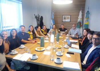 LA UNLC Y AMBIENTE AVANZAN EN ACCIONES PARA PREVENIR INCENDIOS FORESTALES EN EL OESTE PROVINCIAL