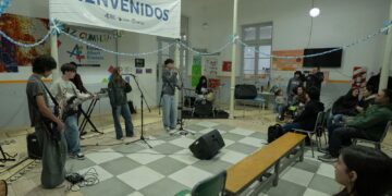 LA ESCUELA DE MÚSICA CONSOLIDA Y FORTALECE EL VÍNCULO CON SUS ESTUDIANTES