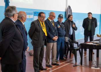 EXCOMBATIENTES DE MALVINAS EMOCIONARON A TODA LA COMUNIDAD EN NOGOLÍ