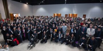 LA ULP ENTREGÓ TÍTULOS Y DIPLOMAS A MÁS DE 150 NUEVOS PROFESIONALES