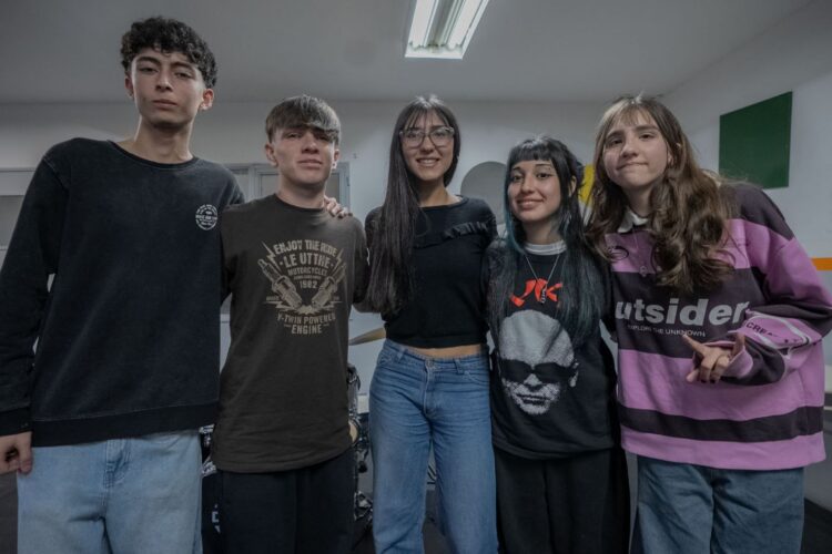 LOS MÚSICOS DE LA ULP SE PREPARAN PARA OTRO MICRÓFONO ABIERTO