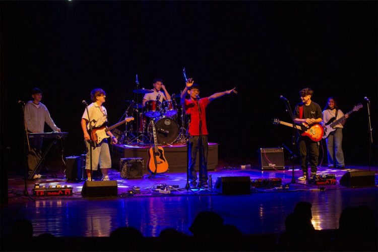 EL CICLO MICRÓFONO ABIERTO ULP + CULTURARTE REGRESA AL CENTRO CULTURAL PUENTE BLANCO