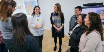 MARÍA MILAGROS BRAMARDO OBTUVO 10 EN LA DEFENSA DE SU TRABAJO FINAL Y SE GRADUÓ COMO LICENCIADA EN ARTES VISUALES