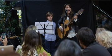 MICRÓFONO ABIERTO DESPIDIÓ LAS VACACIONES CON UN ESPECTÁCULO INFANTIL