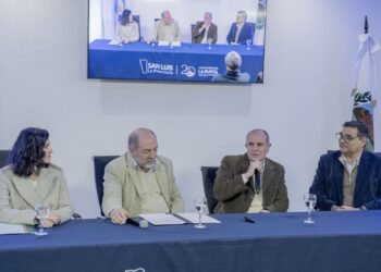 LA ULP Y ASHRAE MANTIENEN EL COMPROMISO POR LA CALIDAD AMBIENTAL BAJO ESTÁNDARES INTERNACIONALES
