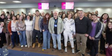 “PODEMOS USAR LA IA, PERO SIEMPRE LA ÚLTIMA PALABRA LA VA A TENER EL DOCENTE”