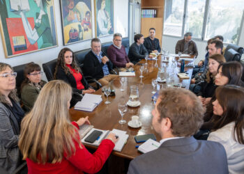 LA UNCUYO PROPONE CREAR UN CONSEJO CIENTÍFICO-TECNOLÓGICO PARA ABORDAR PROBLEMÁTICAS LOCALES