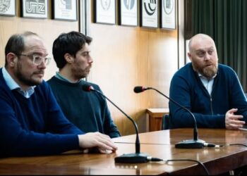 COMPROMISO DE JERARQUIZAR AL PERSONAL NODOCENTE EN SUS LUGARES DE TRABAJO MEDIANTE CAPACITACION, OPTIMIZACIÓN DE LA ESTRUCTURAS Y CONCURSOS.