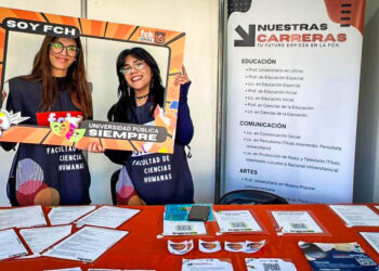 LA FACULTAD DE CIENCIAS HUMANAS FORTALECE EL ACOMPAÑAMIENTO EN EL INGRESO 2027