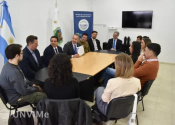 LA UNVIME RECIBIÓ LA CERTIFICACIÓN DE ACREDITACIÓN DE LA CARRERA DE BIOINGENIERÍA