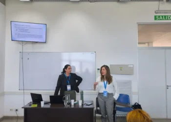 INVESTIGACIÓN Y PARTICIPACIÓN ACADÉMICA EN EL XXVIII CONGRESO REDCOM