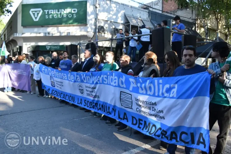 LA UNVIME VOLVIÓ A LAS CALLES EN DEFENSA DE LA UNIVERSIDAD PÚBLICA