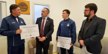 LA UNVIME RECONOCIÓ A DOS REFERENTES DEL ATLETISMO ARGENTINO